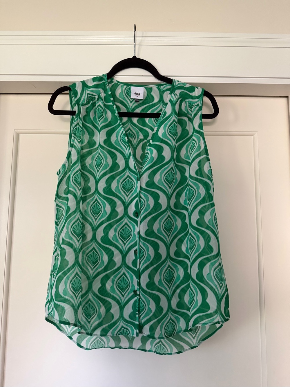 CAbi Green Retro Ogee Print Sheer Sleeveless Button-Down Blouse Top Size M